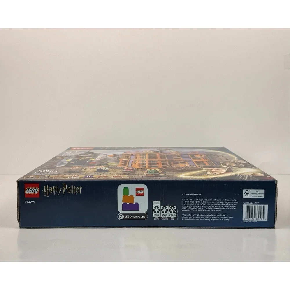 LEGO 76422 Harry Potter Diagon Alley Weasleys' Wizard Wheezes 834 pcs